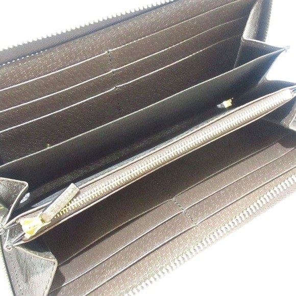 GUCCI GG plus Wallet - Picture 4 of 9